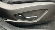 Renault Symbioz 1.6 E-Tech FHEV 145 Iconic Esprit Alpine 5dr Auto Hybrid Estate